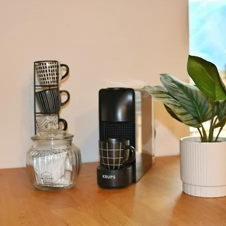 Red - By Myhomeincomo * ארגגנו