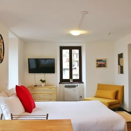 דירה Red - By Myhomeincomo